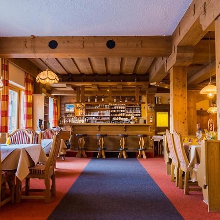 "Quality Hosts Arlberg" Hotel-Gasthof Freisleben Sankt Anton am Arlberg Bagian luar foto